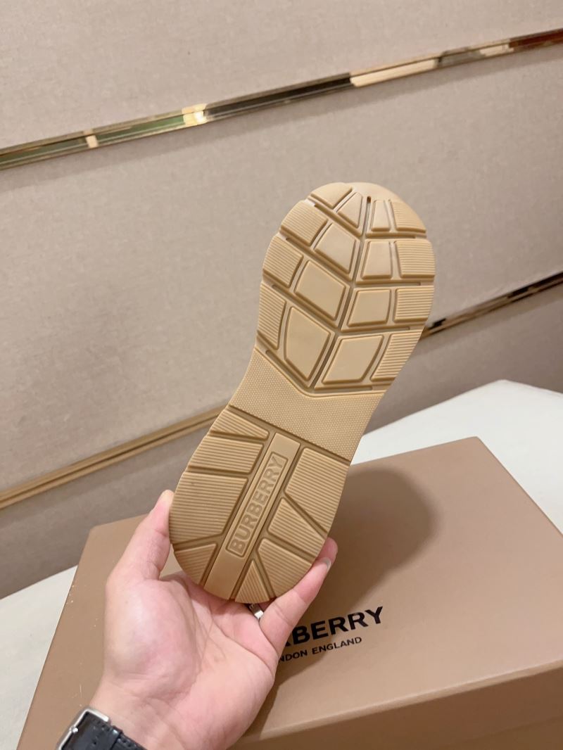 Burberry Low Shoes